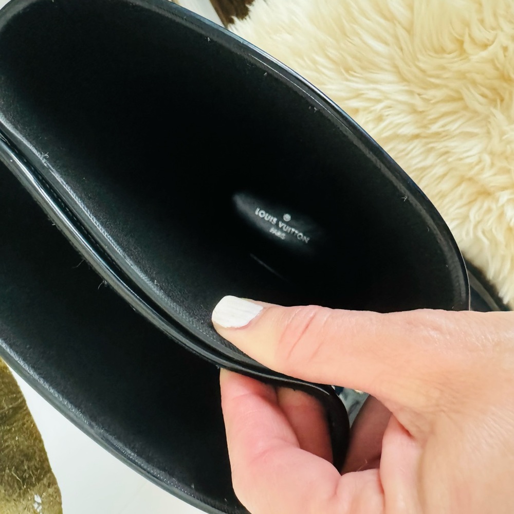 Authentic Louis Vuitton Drop Flat Half boots - Picture 6 of 6